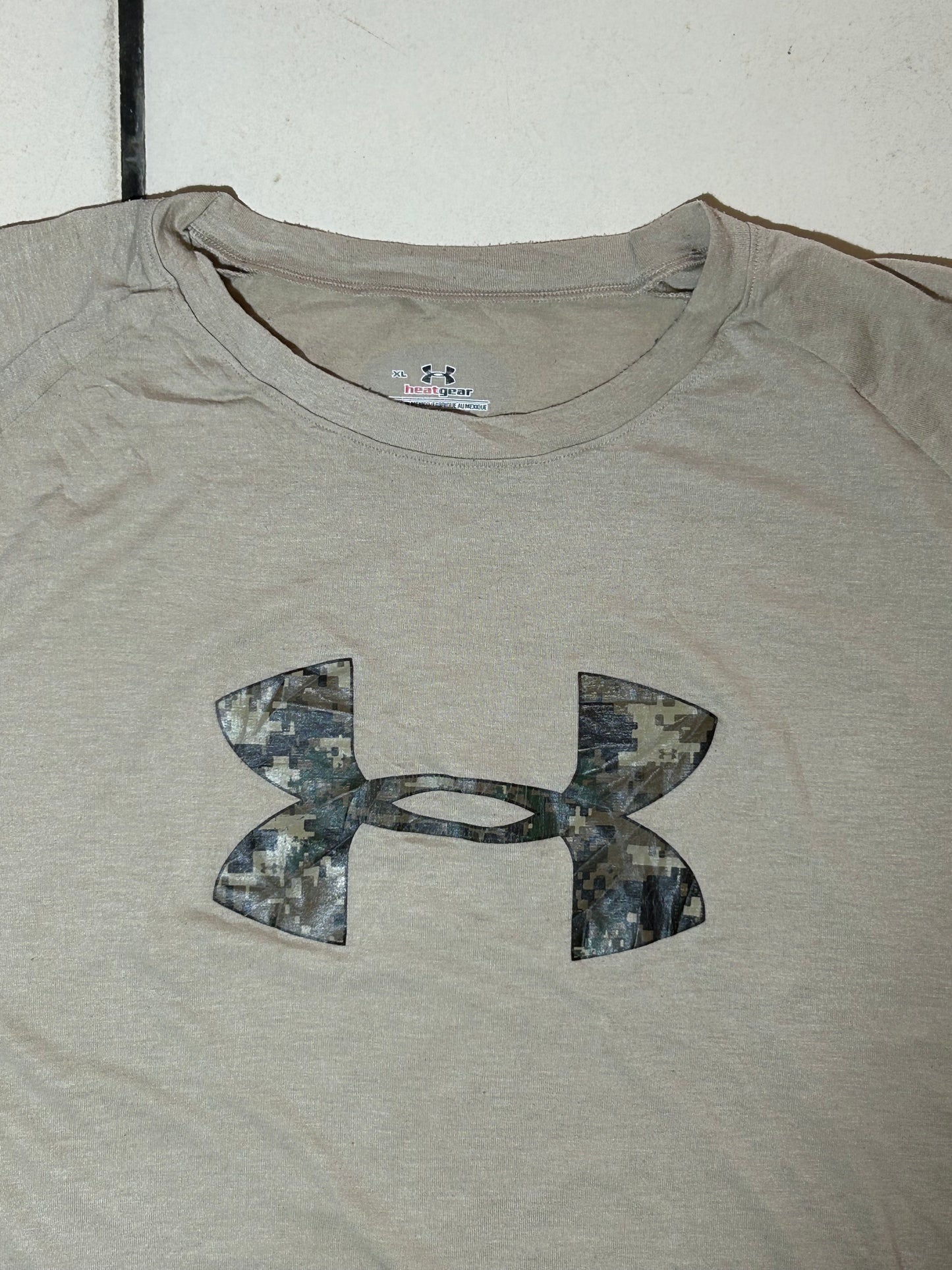T shirt Under Armour (XL)