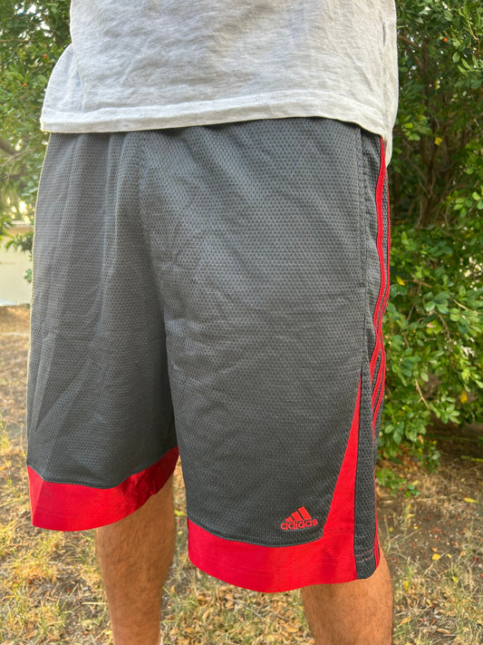 Short Adidas (L)