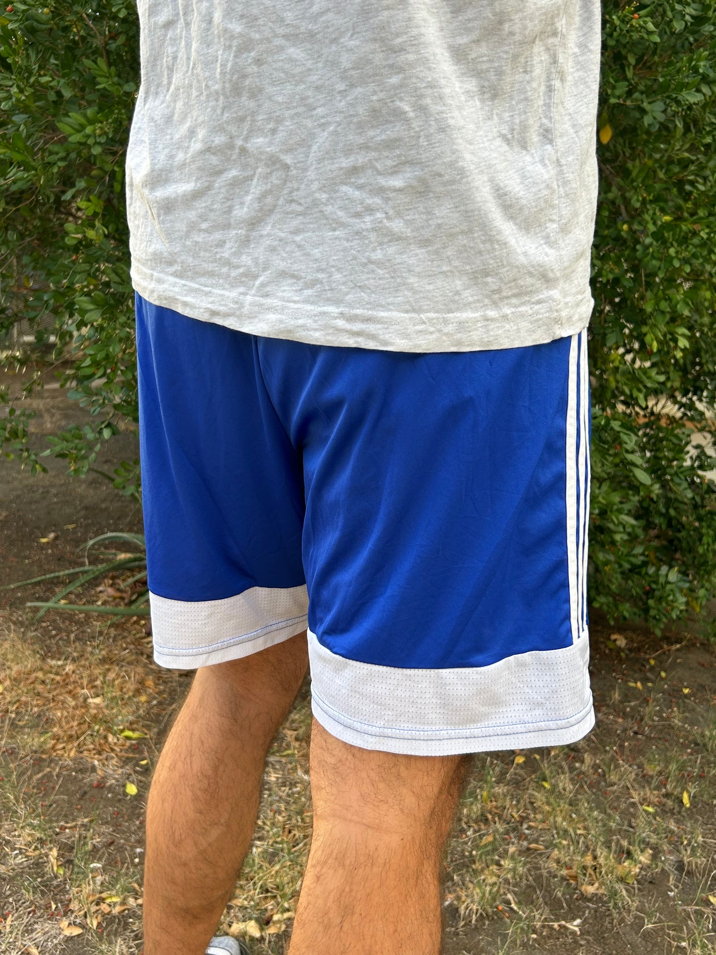 Short Adidas (L)